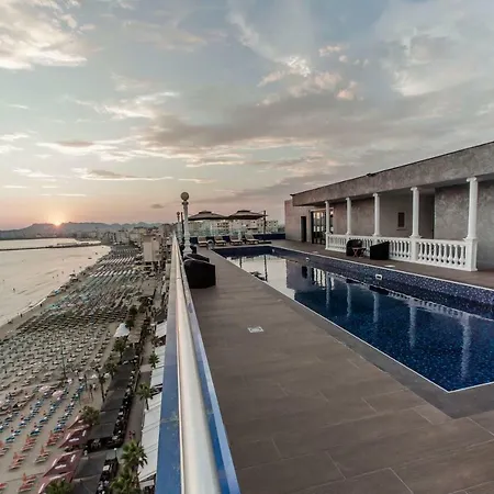 Divino Penthouse Guest house *