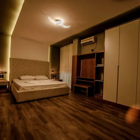 Divino Penthouse Guest house