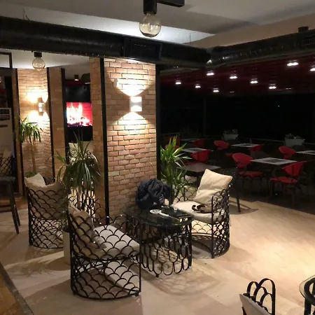Divino Penthouse Guest house